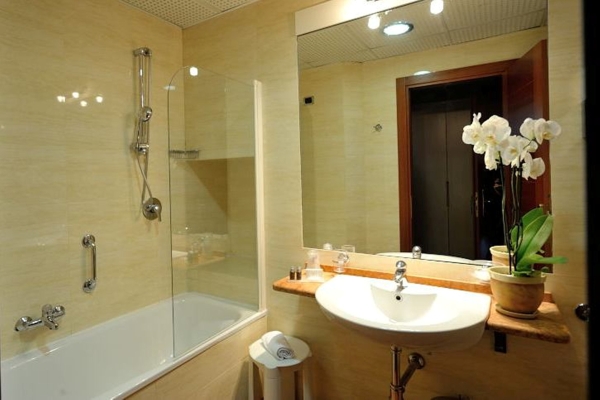 Magri's Hotel